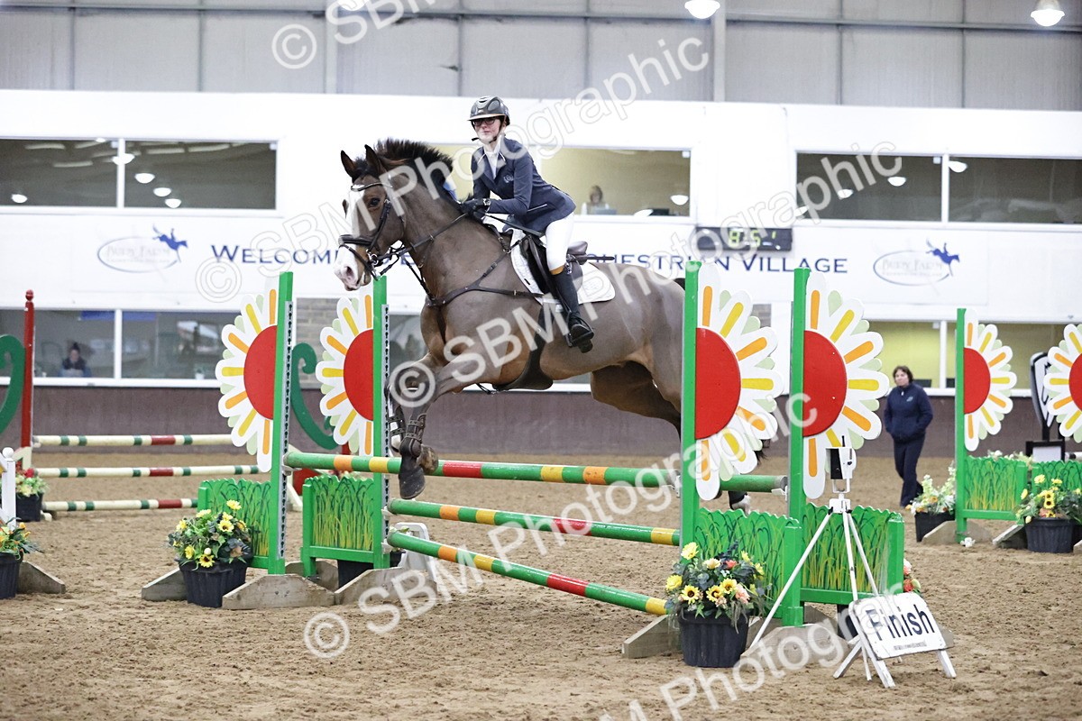 SBM_1384 - Class 7 - Equissage Pulse Senior BritiNovice/ 90cm Open