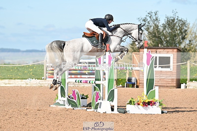 240418A-101423-01987 - Cls 1 2 Star Small Tour 1.30m