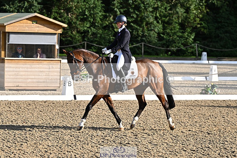 241023-145547-00429 - 105-Bella.Innes.Ker-MBF.KELVIN.DELLA.CACCIA