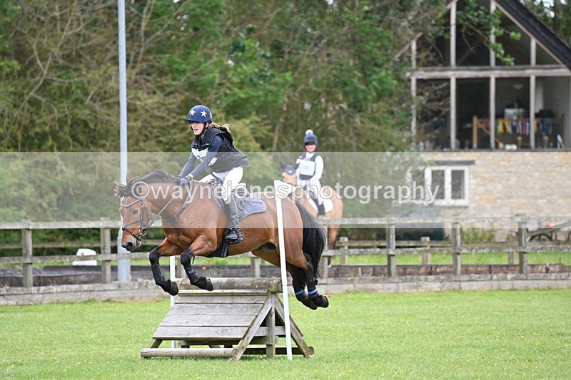 WJ6_3611 - Class 5 80cm Pairs