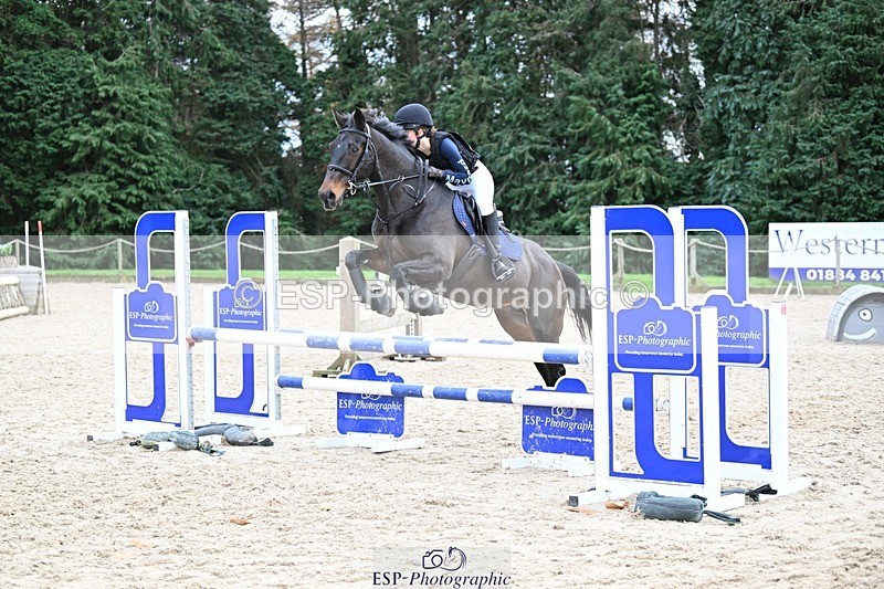 241117-135101-04304 - Cls 3 90-95cm 13.00 to 14.00