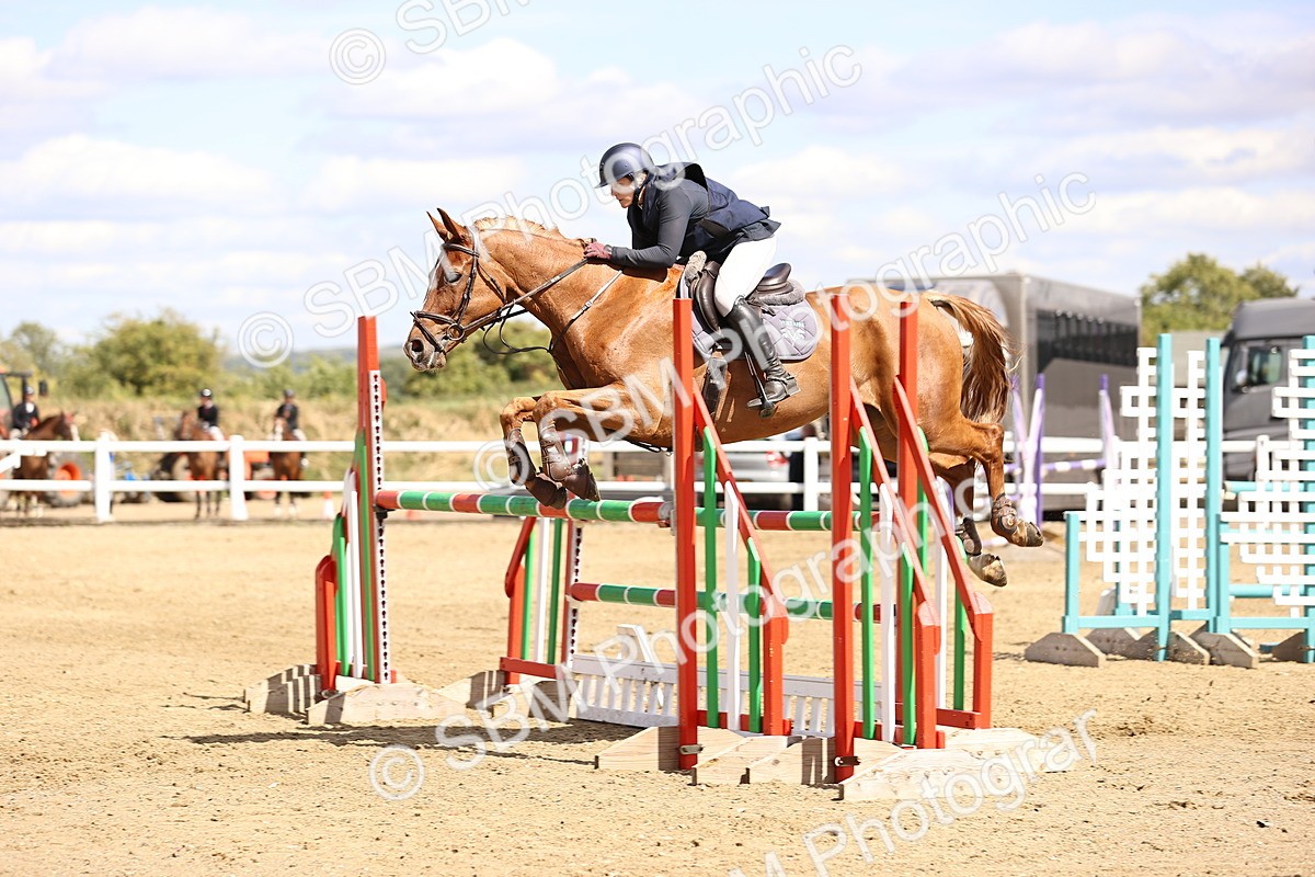 SBM_001341 - Class 6 - Senior Newcomers - 1.10m