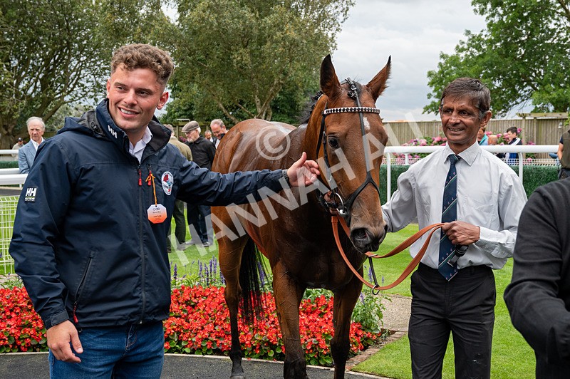 150824-Race 2-Greek Gift-2825 - Race 2