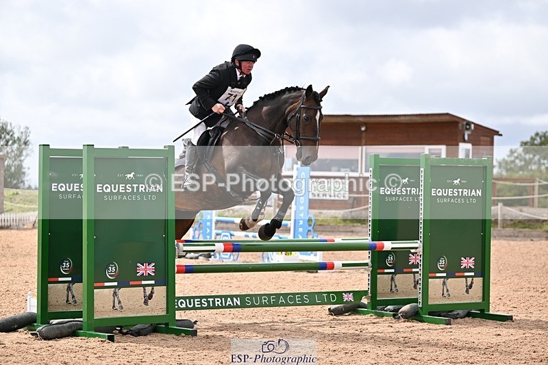 250831-135338-10172 - O-712-Simon.M.Moore