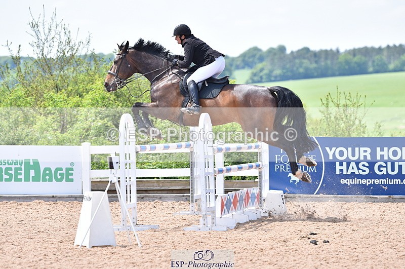 230531A-134630-00520 - Cls 5 Foxhunter & 1.20m Open