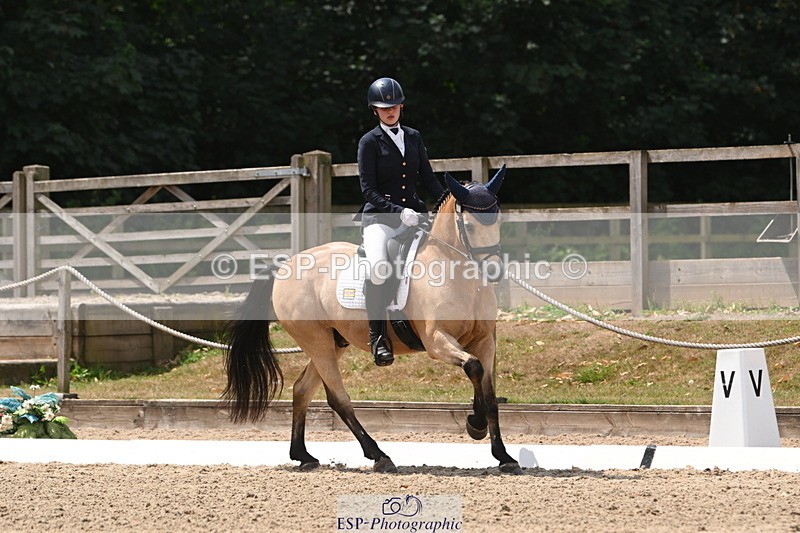 250719A-125517-05168 - 141-Chloe.Dunn-Towerhill.Shamie