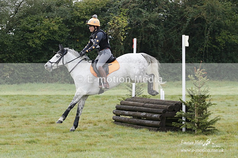WWHT 171021 0608 - Novice Restricted (0.80m)  17/10/21