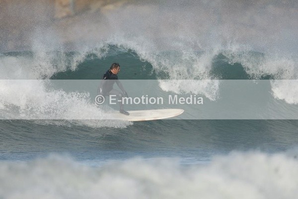 SU 160109-13 - Surf - January