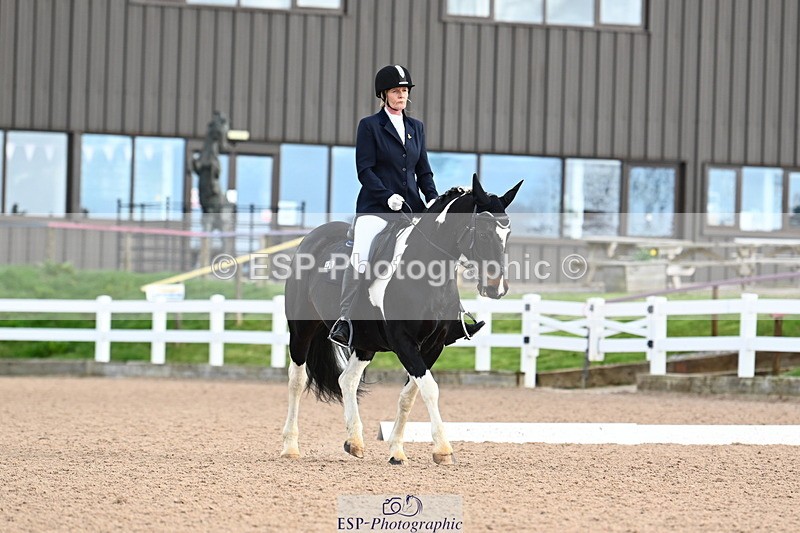 240323A-093458-01228 - DR Intro B