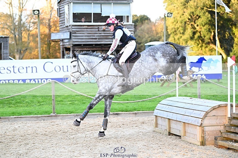 241117-155228-04922 - Cls 4 100-105cm