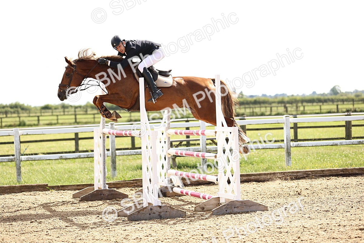 SBM_003031 - Class 5 - Senior Foxhunter - 1.20m