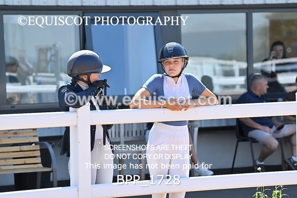 BPP_1728 - THU CLASS 3 Scottish Branch North West Junior Championship **Viewing/Selection class for 148 teams**