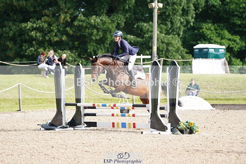 250613A-083128-00961 - Cls 8 85cm Schooling Round