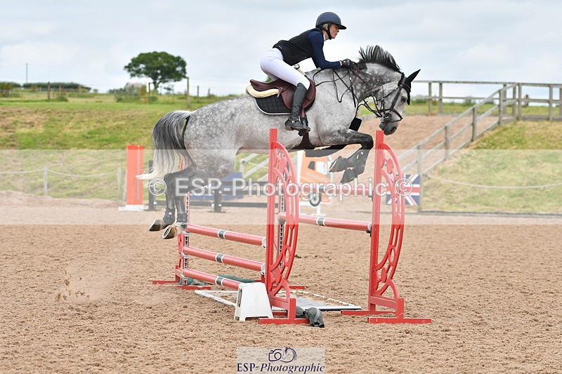 240609A-143430-06229 - Cls 19 Snr Foxhunter and 1.20m Open