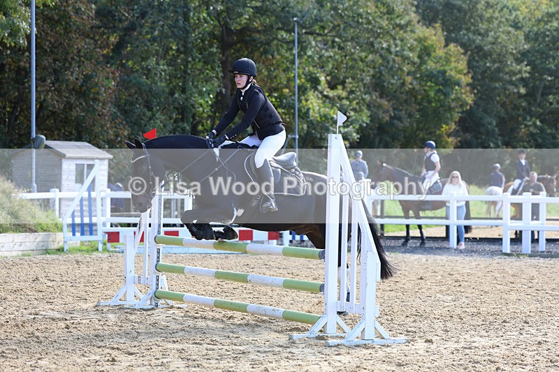 3E7A5087 - Class 9: 80cm Senior