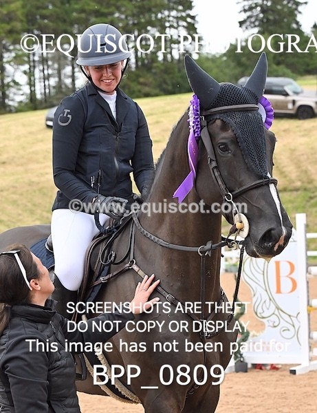 BPP_0809 - CLASS 29 SUN GFS Saddles Senior Newcomers/1.10m Open