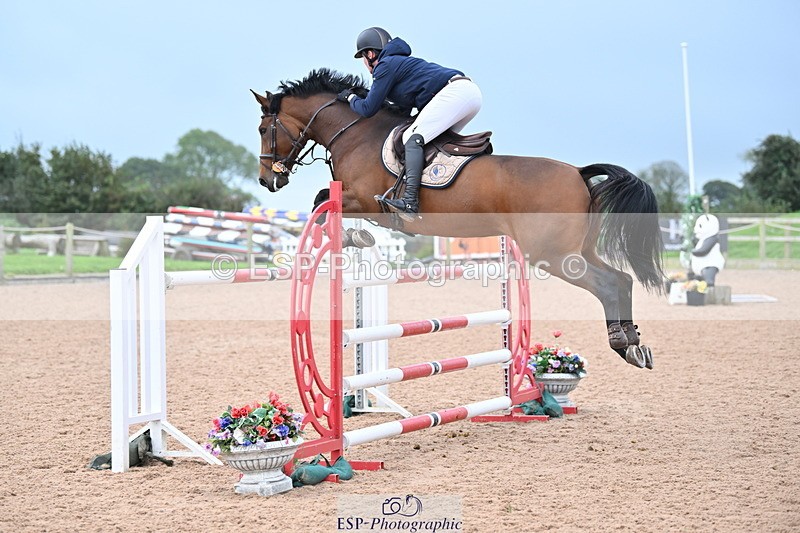 231013A-150435-02892 - Cls 9 Foxhunter & 1.20m Open