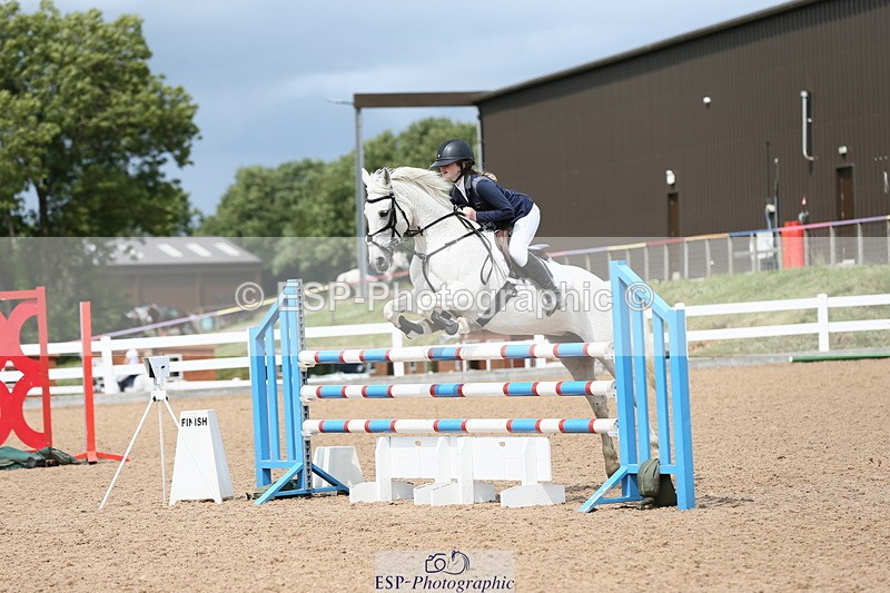 230716A-150555-04186 - Class 25a Pony Fox & 1.10 Open