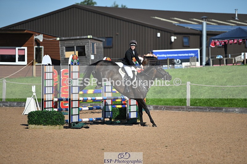 230903A-101943-03661 - Cls 12 95cm Amateur Quali