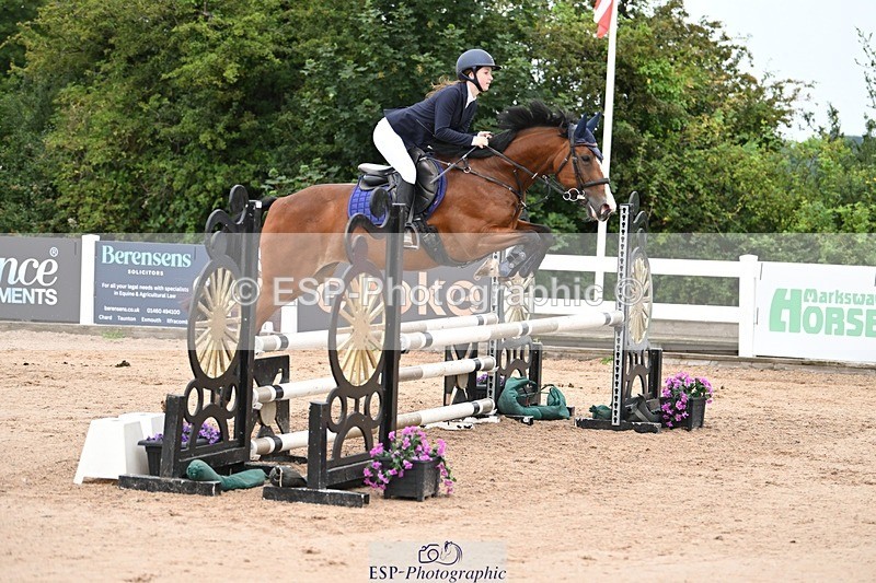 250727-084830-08609 - Cls 31 British Novice and 90cm