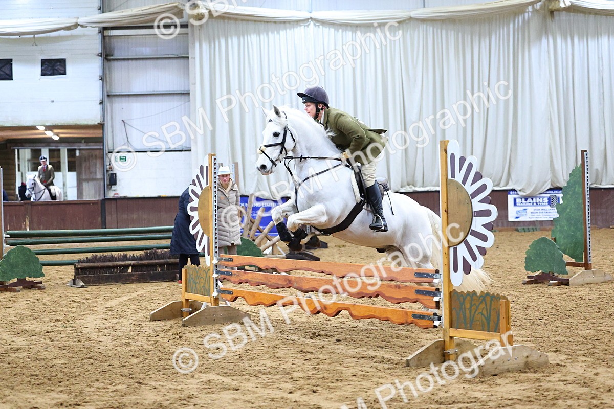 SBM_003642 - Class 37 - 80cm Training Stakes