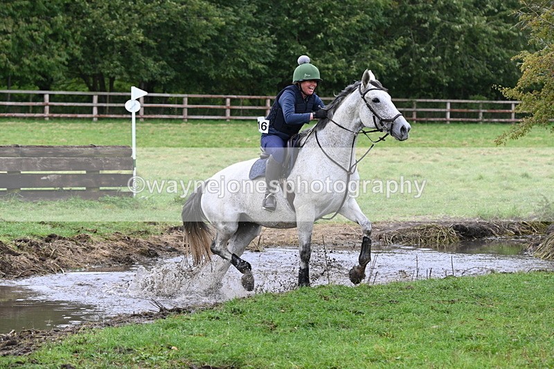 WJ6_5748 - Time at Photographer 12:31 to 12:40