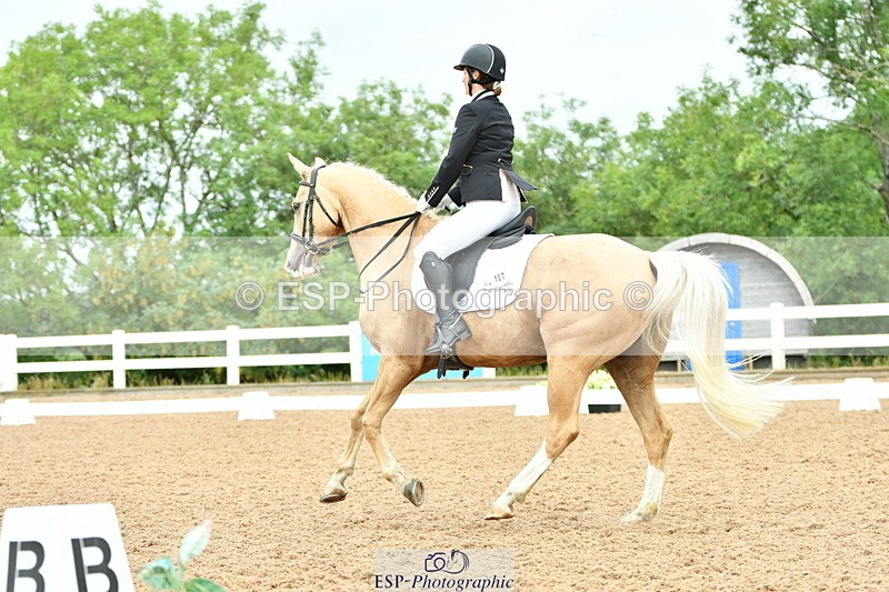 230702A-104014-08073 - Cls 27 Music Novice