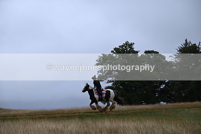 DSC_1926 - Time at Statue 12:13 to 12:32
