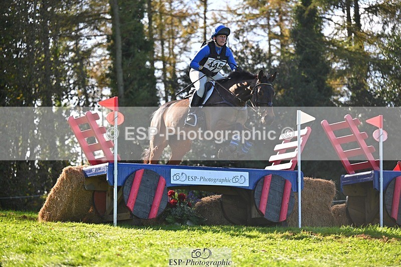 241026-125007-13419 - 445-Danielle.Burnford-ULTRA.LIGHT