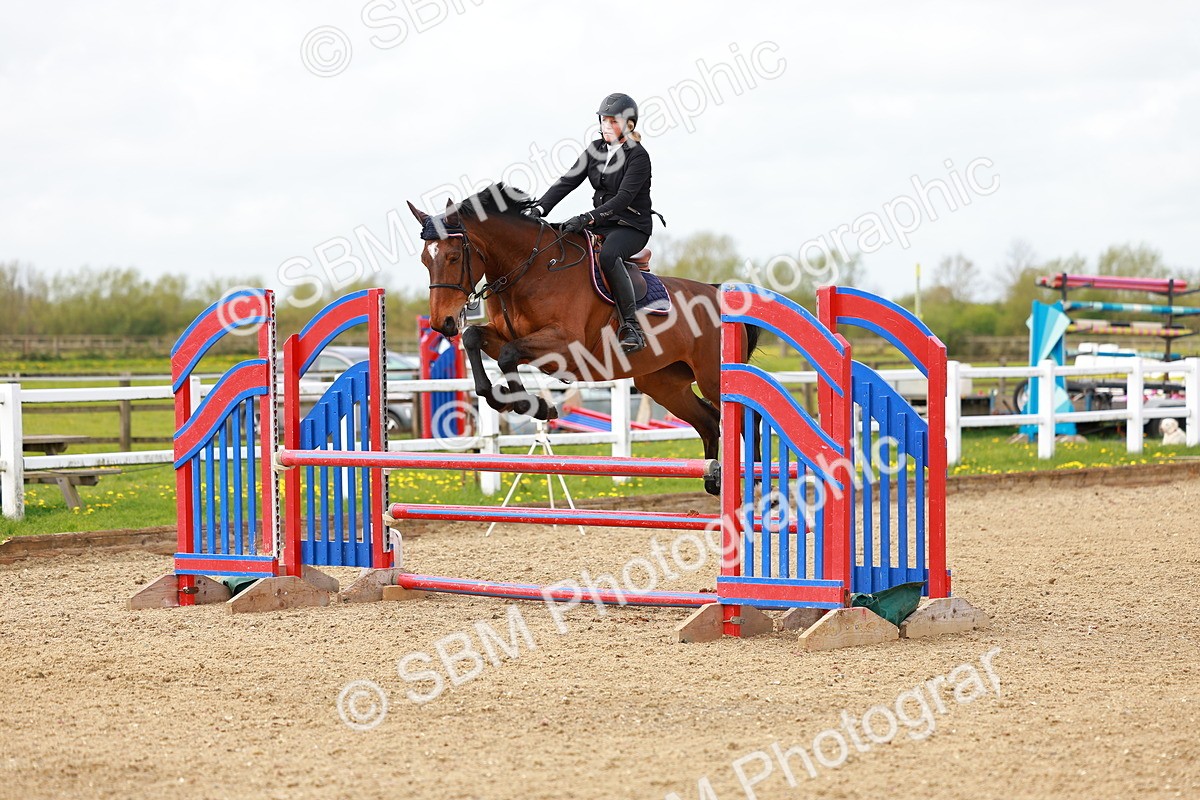 SBM_002112 - Class 9 - Senior Discovery - 1.00m