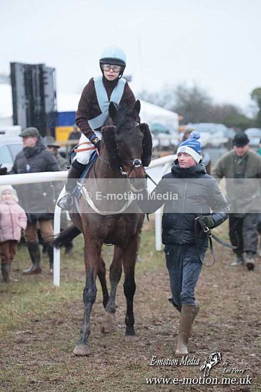 PtP 260125 675 - Cocklebarrow Point-to-Point racing with the Heythrop Hunt 26/01/25