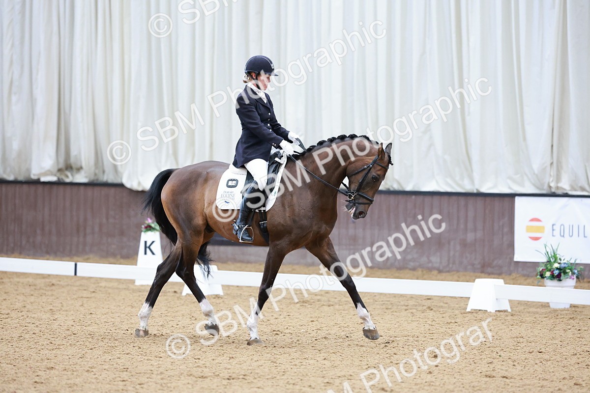 SBM_005942 - Class 3 - Medium 6 - 14.40-15.52