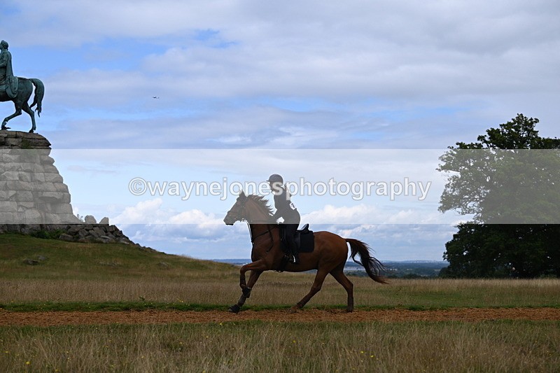 DSC_8429 - Time at Statue 13:52 to 14:33