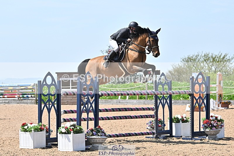 240509A-124348-01846 - Cls 10 National 1.30m Open