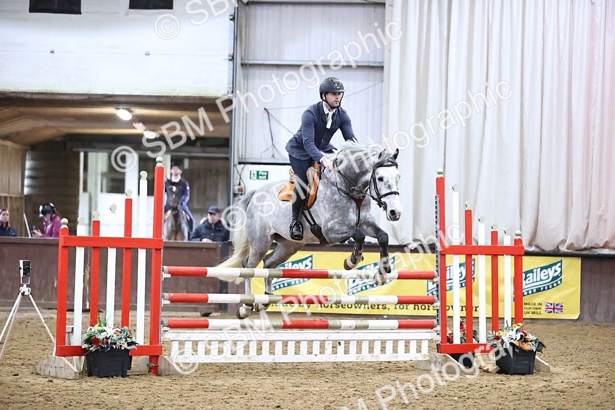 SBM_002758 - Class 9 - Senior Discovery - 1.00m