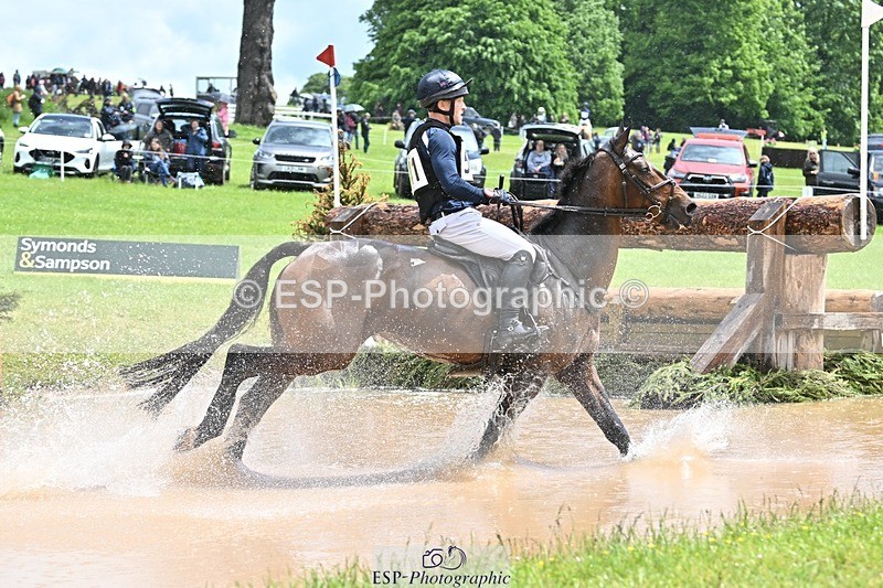 240526-131514-22761 - 541-FRIENDSHIP_VDL-Aaron_Millar