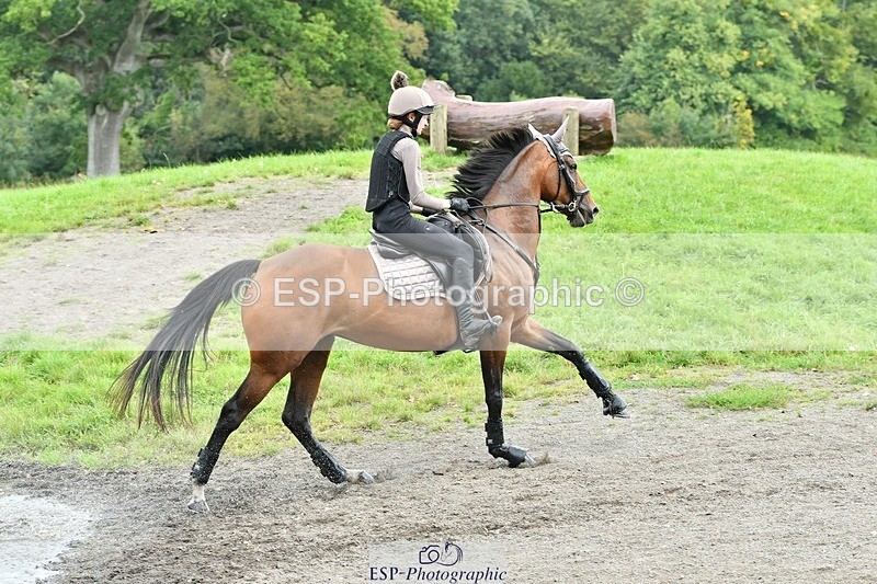 230817-131716-00893 - Theo's 1st Group - XC