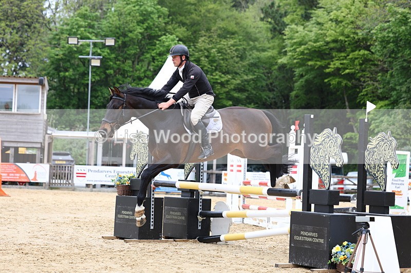 3E7A6023 - Class 4: Senior British Novice/90cm open