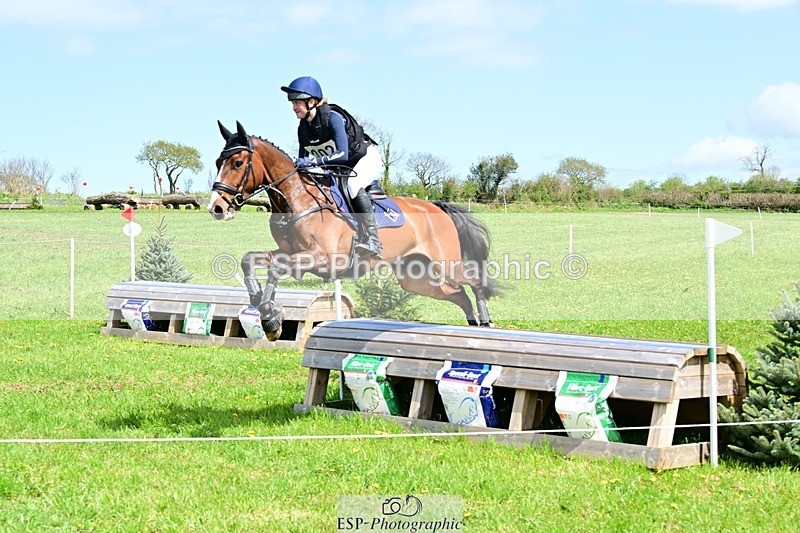 260418-131145-03865 - G-302-Elise.Cadman
