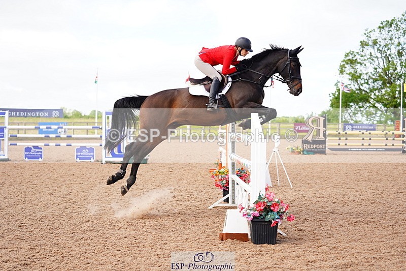 240526A-100728-07304 - Cls 25 National 1.30m Open