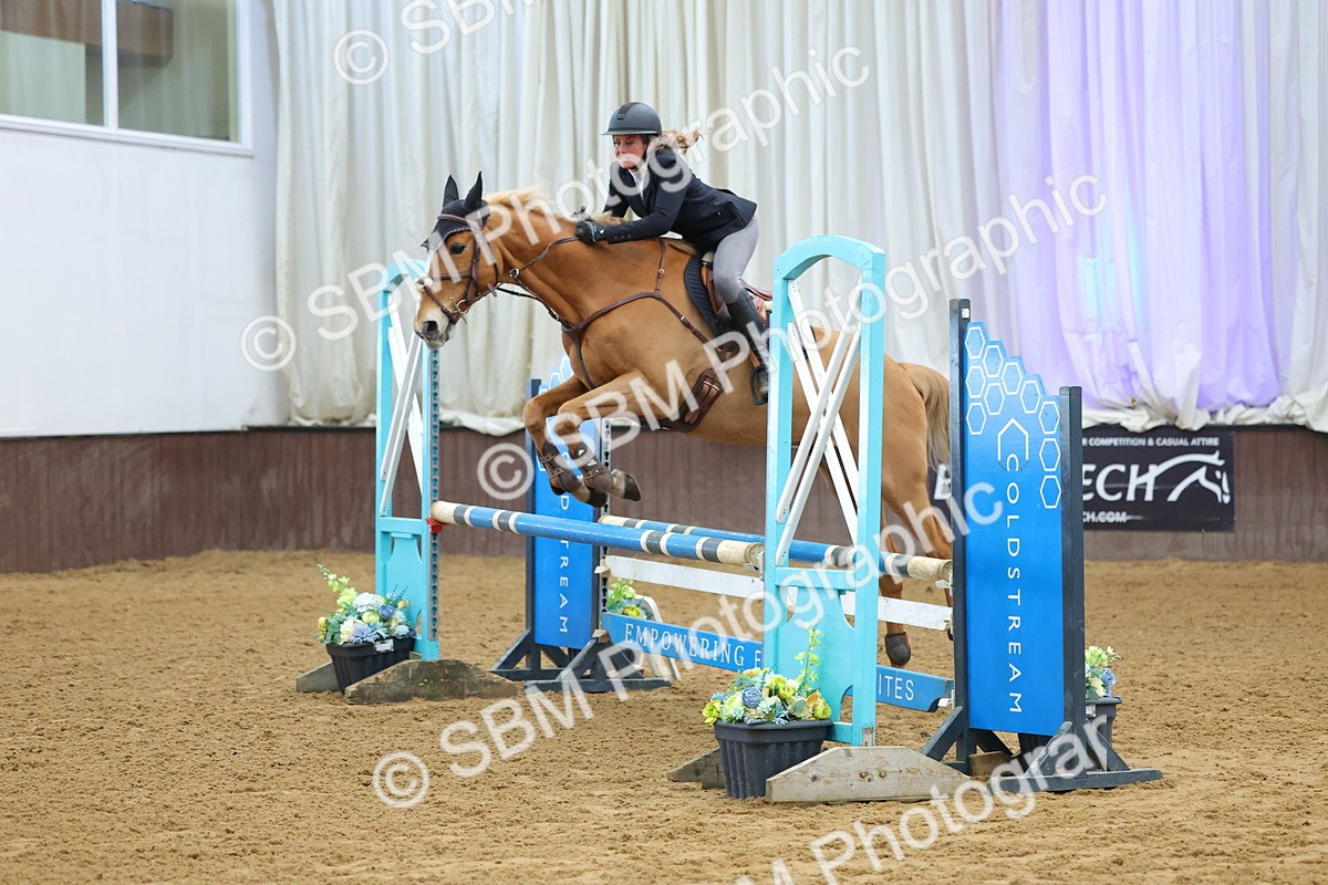 SBM_009937 - Class 21 - Nupafeed Supplements Senior Discovery/ 1m Open - First Round (1.00m)