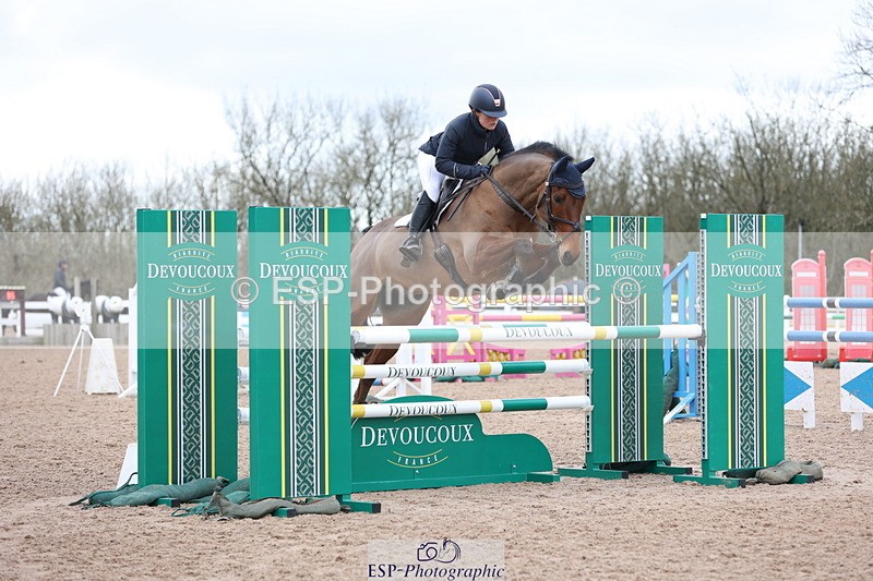 240223A-130954-01391 - Cls 5 Newcomers and 1.10m Open