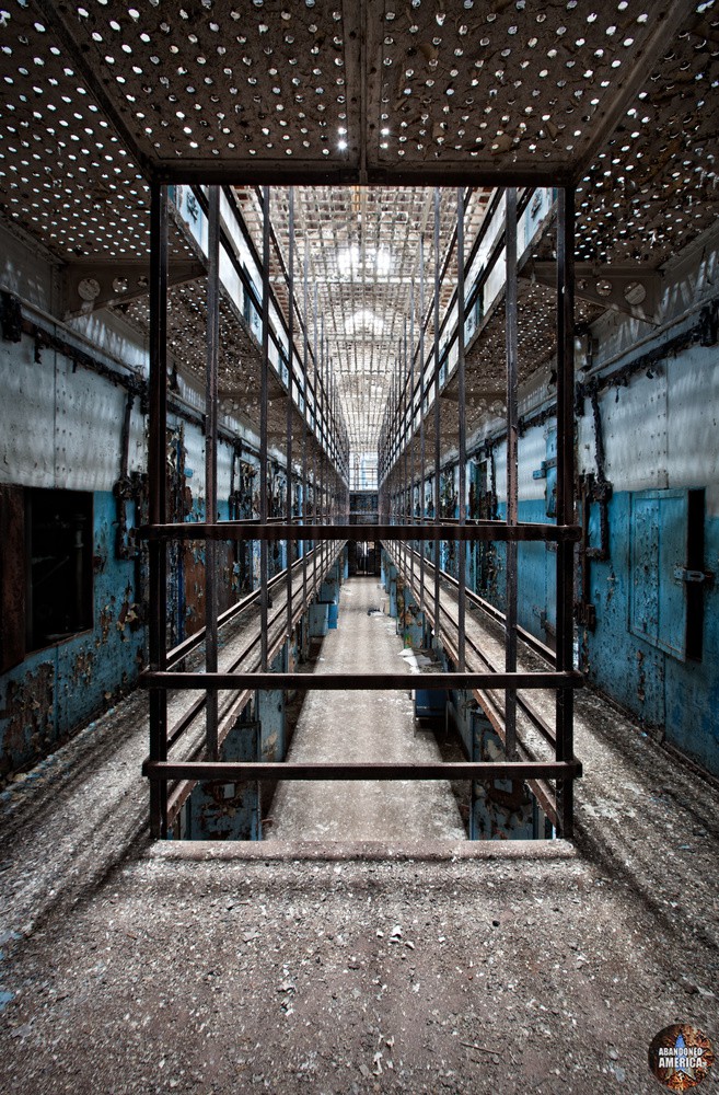 piranesi prison