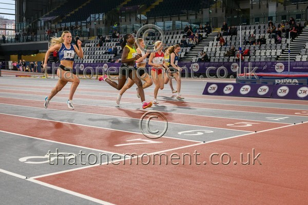 AgeInd25SAT-918282 - Track Female Set One