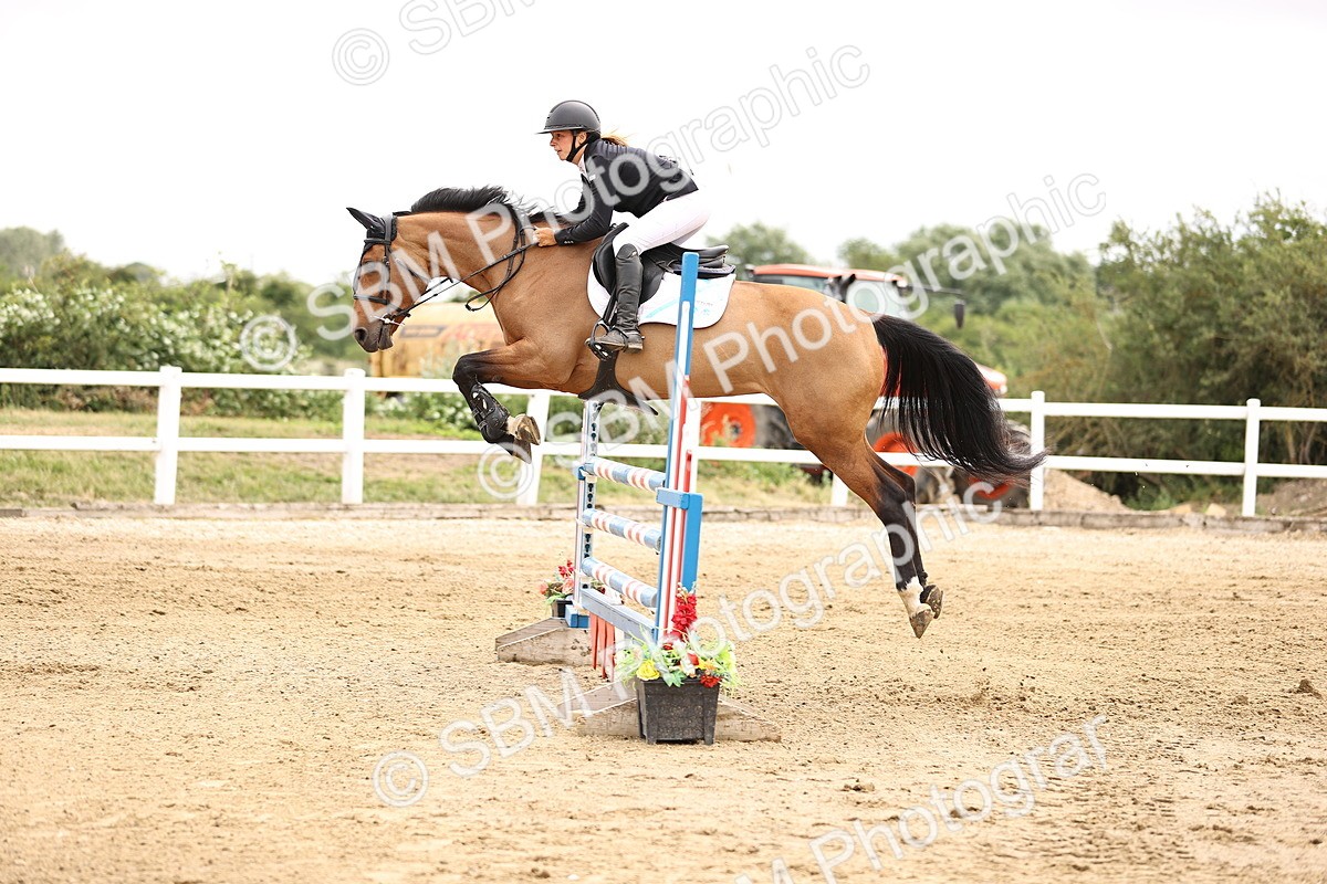 SBM_003182 - Class 21 - Senior Newcomers - 1.10m