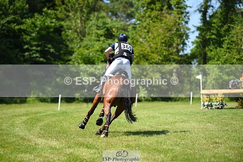 230527-150908-10313 - 365-BWE_NEWTON_DE_JASPER-Adam_Harvey-XC