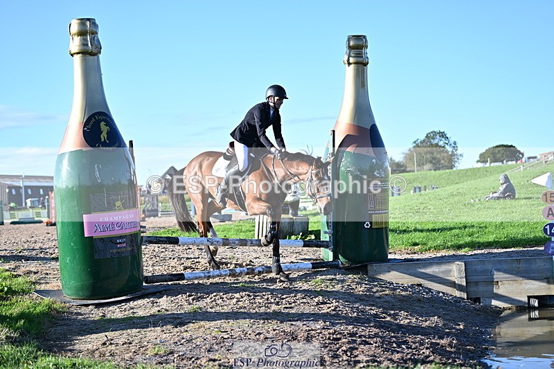 240912A-174434-02747 - Cls 7 Snr 90cm Open Speed Derby