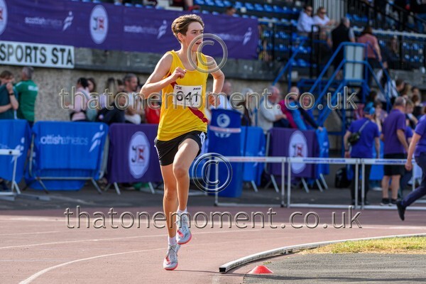 Sen25SUN-929877 - Track Male