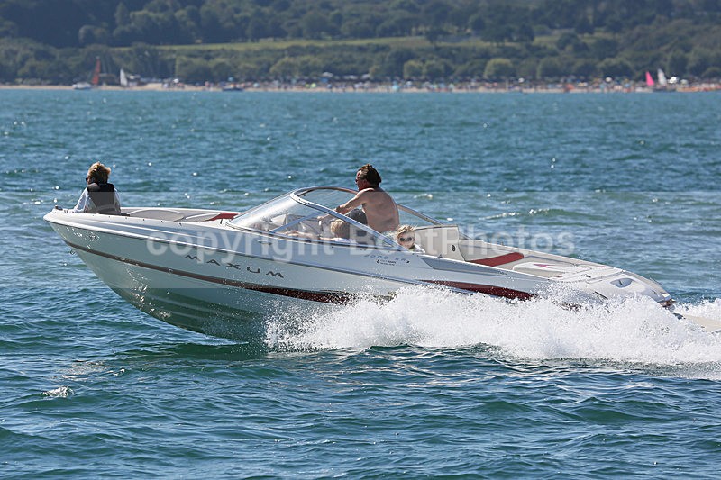 160830 GRAND CRU Y92A8578 - Speedboats