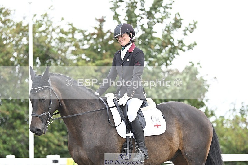 250907-141043-08670 - 100-Adele.RonchettiFamily.Affair